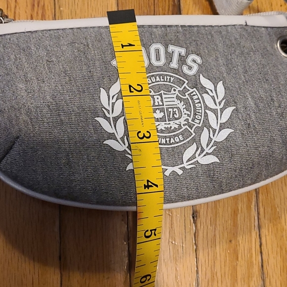 Roots wrist bag - Picture 5 of 5